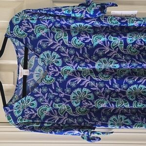 LIZ CLAIBORNE BRAND WOMEN'S PLUS SIZE SHORT SLEEVES BLUE FLORAL TOP SIZE XXL